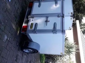 Aanhangwagens en Trailers gesloten aanhangwagen marco