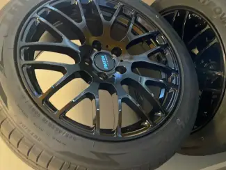 Autobanden 18 inch Mercedes vito velgen en banden € 1099.-