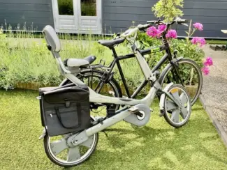 Set Fietsen van Giant Revive LX + Beixo Herenfiets in een €475