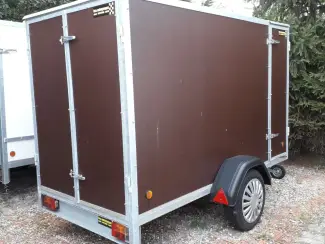 Aanhangwagens en Trailers gesloten aanhangwagen met zijdeur