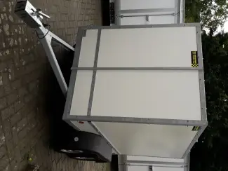 gesloten aanhangwagen