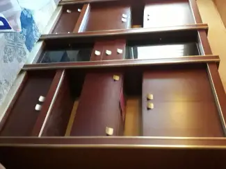 eetkamertafel + stoelen + tafel