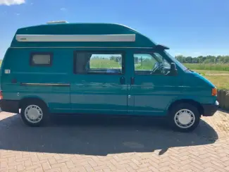 JG-BD-28 VOLKSWAGEN T4 CAMPERBUS/KAMPEERAUTO