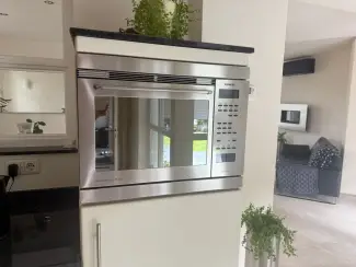 Keuken | Keukenelementen Aanbouwkeuken Beige (Vanille) met RVS handgrepen
