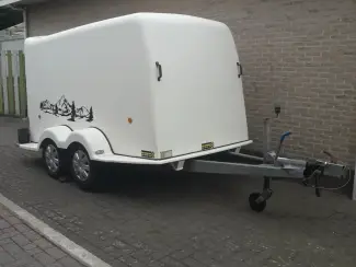 gesloten aanhangwagen polyester