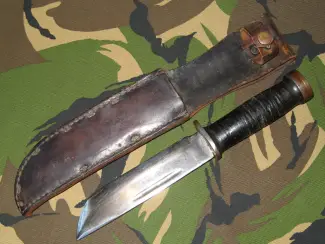 Militaria Wo2 US Cattaraugus 225Q Mes met lederen schede