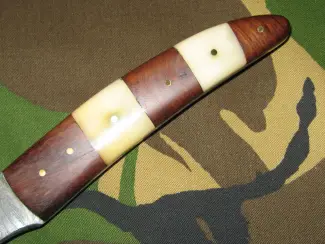 Militaria Amerikaans Fileermes van Damast met Lederen Foudraal