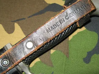 Militaria Schneidteufel Mes Germany Solingen met Schede