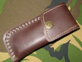 Militaria Zakmes Damast met Lederen Foudraal