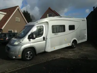 Campers Te koop Dethleffs Eightty T 6901 camper jubileum uitvoering