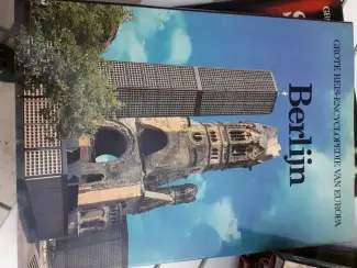 Reisboeken encyclopedie boeken