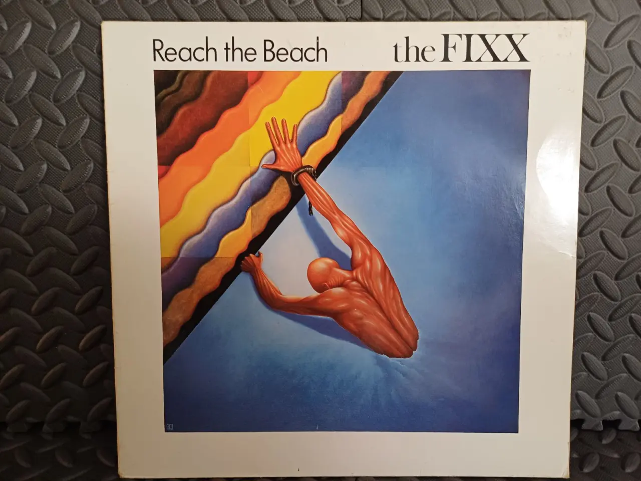 LP: the FIXX - Teach the beach (1983)
