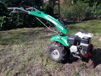 Tuinfrees: Minny/Honda, Tuintractor enkelas evt Frees maaibalk