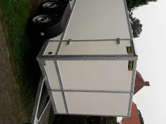 gesloten aanhanwgagen