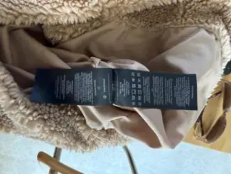 Jassen en Mantels Nieuw Only korte jas mt XS gevoerd. 17,50