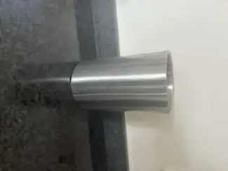 Woonaccessoires | Vazen Verschillende soorten vazen en bloempotten