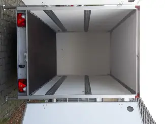 Aanhangwagens en Trailers gesloten aanhangwagen