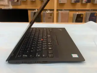 Computers en Software Lenovo ThinkPad X1 Carbon Gen 8 i5