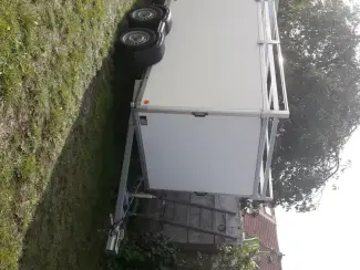 Aanhangwagens en Trailers gesloten aanhangwagen met dakrek