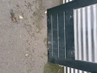 Deuren en Horren Hardhouten Deur.