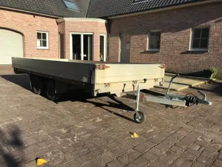 Aanhangwagens en Trailers Aanhangwagen geremde