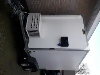 gesloten aanhangwagen frigo