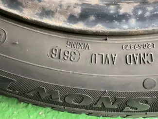 Autobanden Winterbanden 185/65 R15 Viking + stalen velgen 4x100 Nissan/Renau