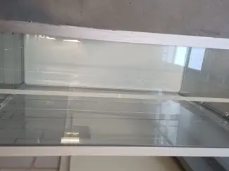 Kasten | Vitrinekasten Stevige vitrinekast verstelbaar.