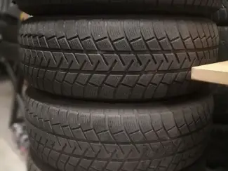 Autobanden Winterset bandan en velgen BMW X5 E53