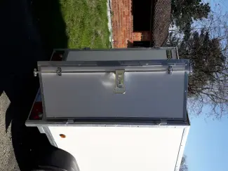 Aanhangwagens en Trailers gesloten aanhangwagen roca