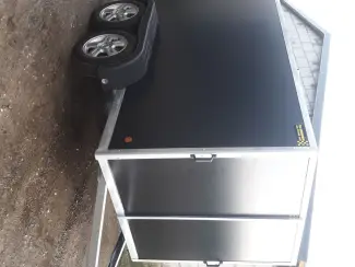 Aanhangwagens en Trailers gesloten aanhangwagen roca