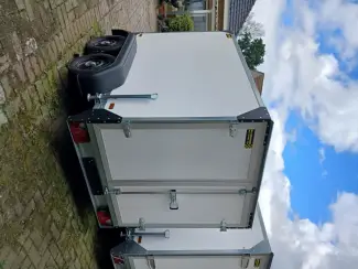 Aanhangwagens en Trailers gesloten aanhangwagen frigo
