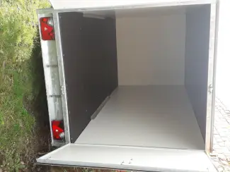 Aanhangwagens en Trailers gesloten aanhangwagen roca