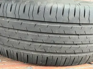 Autobanden 4 ZOMERBANDEN OP ORIGINELE VOLKSWAGEN VELGEN