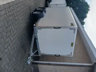Aanhangwagens en Trailers gesloten aanhangwagen