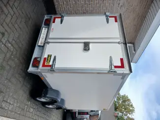 Aanhangwagens en Trailers gesloten aanhangwagen