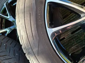 Autobanden Winterbanden op velg