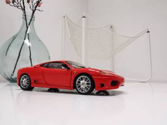 Modelauto's | midden | 1:18 en 1:24 FERRARI 360 CHALLENGE STRADALE HOT WHEELS