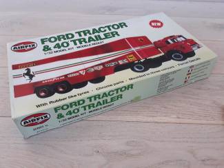 Modelauto's | klein | 1:32 en 1:43 Ford Tractor & 40 Trailer Ferrari Decals by Airfix Retro schaal 1