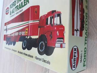 Modelauto's | klein | 1:32 en 1:43 Ford Tractor & 40 Trailer Ferrari Decals by Airfix Retro schaal 1