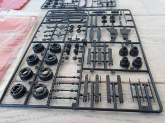 Modelauto's | klein | 1:32 en 1:43 Ford Tractor & 40 Trailer Ferrari Decals by Airfix Retro schaal 1