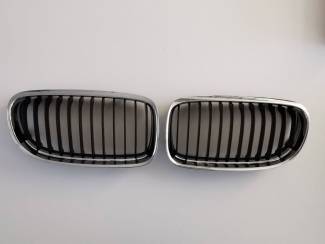 BMW onderdelen BMW E90 grill chrome 51137201968 + 51137201969 set