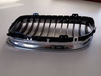 BMW onderdelen BMW E90 grill chrome 51137201968 + 51137201969 set