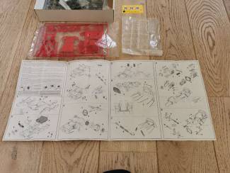 Modelauto's | midden | 1:18 en 1:24 PROTAR FERRARI 512 S 1970 1/24 Model Kit 214 Dunlop authentic sca