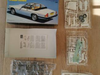 Modelauto's | midden | 1:18 en 1:24 Jaguar xj-sc v12 cabriolet Hasegawa Hobby kits 1/24 no CA010:1800