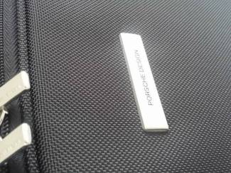 Porsche onderdelen Porsche Design Reistas