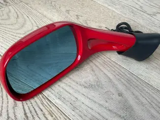 Ferrari Testarossa Spiegel links